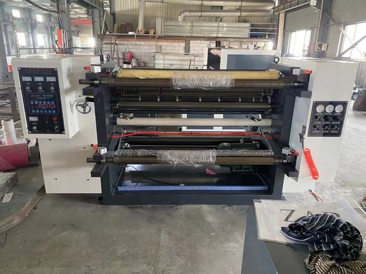 1300 Автоматическая широкая вертикальная режущая машина Бумажная режущая и переворачивающая машина для пленочного покрытия