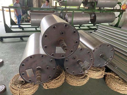 1300 Тип электрический нагревательный ролик Композитная стальная поверхность ролика с зеркальной обработкой поверхности